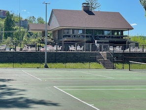 Sports court - Rustic Chalet w/ Fire Pit, Hot Tub & Wet Bar! (Gatlinburg)