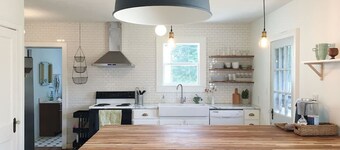 1940`s Bungalow near Downtown & UT Campus