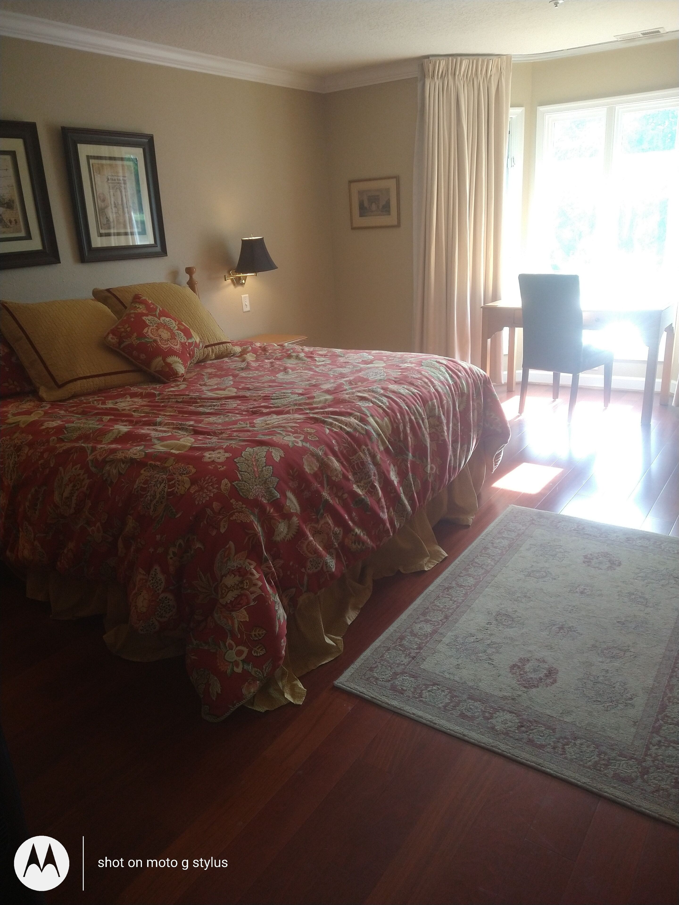 Huge water view 2/2 condo in "Kingsmill on the James"