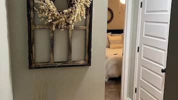 2 bedrooms, iron/ironing board, travel crib, free WiFi