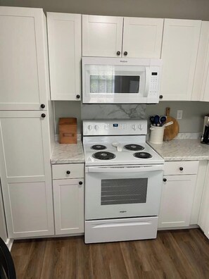 Imagen sin descripción, 4 de 20, botón