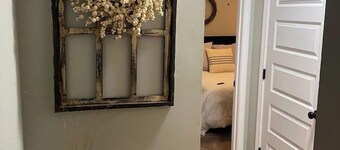 Retreat | High-Speed WiFi | Prime Location