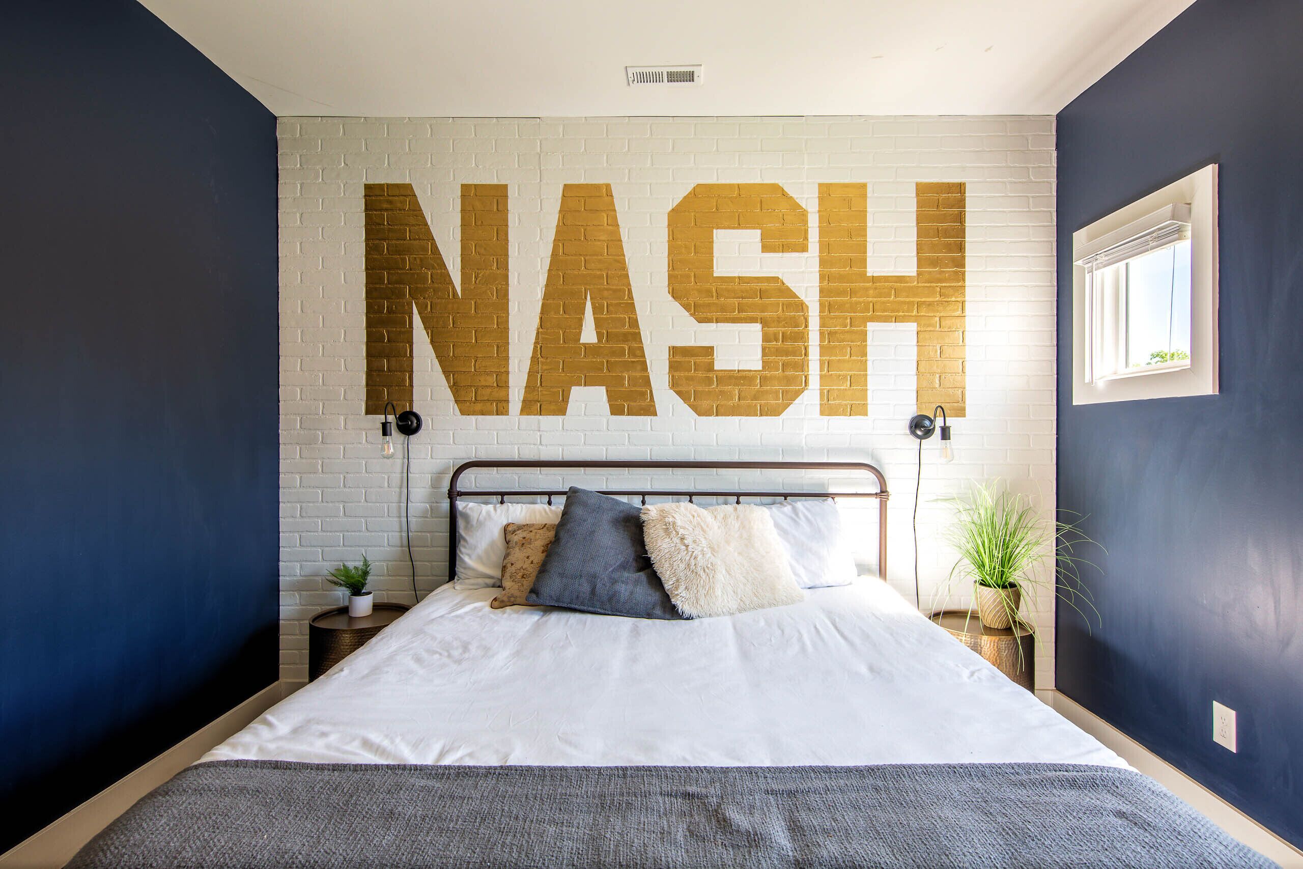 NASH CITY Modern Home ★ Rooftop Hangout ★ 9min→DT