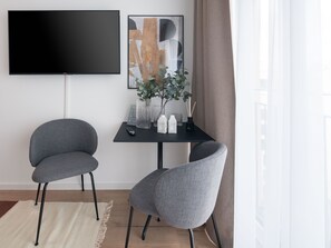Suite (M)