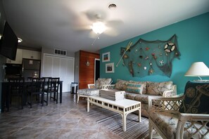 Smart TV, DVD player