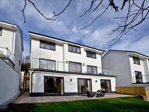 Exterior - Orestone Garden Apartment (Teignmouth)