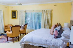 3 bedrooms, desk, WiFi - Pazuva Hillside -Luxurious Home Near Wildlife Park (Harare)