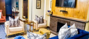 Pazuva Hillside -Luxurious Home Near Wildlife Park