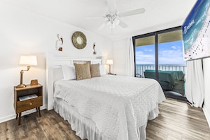 Signature appartement, 2 slaapkamers, balkon | 2 slaapkamers, individueel gedecoreerd, individueel gemeubileerd