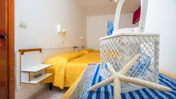 Desk, laptop workspace, free WiFi, bed sheets