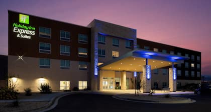 Holiday Inn Express & Suites Bullhead City by IHG