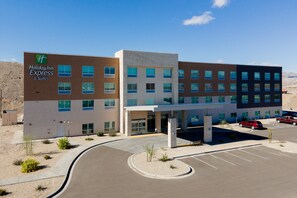 Exterior - Holiday Inn Express & Suites Bullhead City by IHG (Bullhead City)