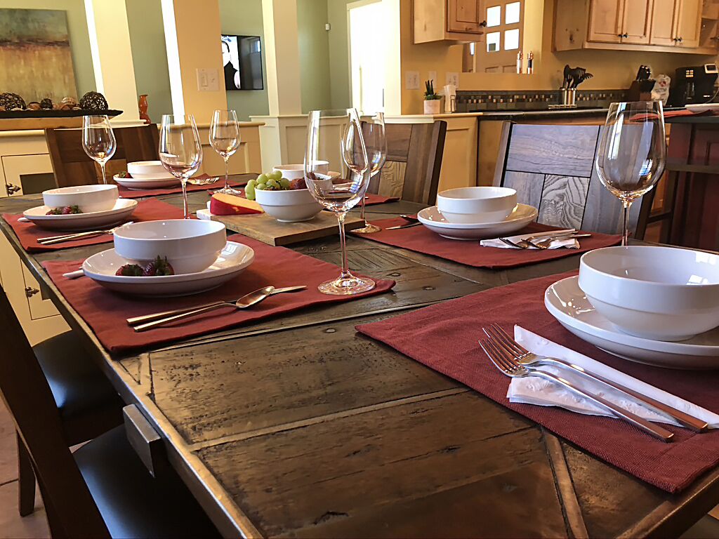 A Premium and Award-Winning Downtown Property Minutes from the UofA!