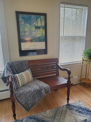 Interior - Sunrise Suite, near Rockland Harbor, walk to DT (Rockland)