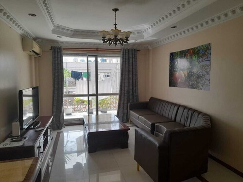 Lemon tree apartment