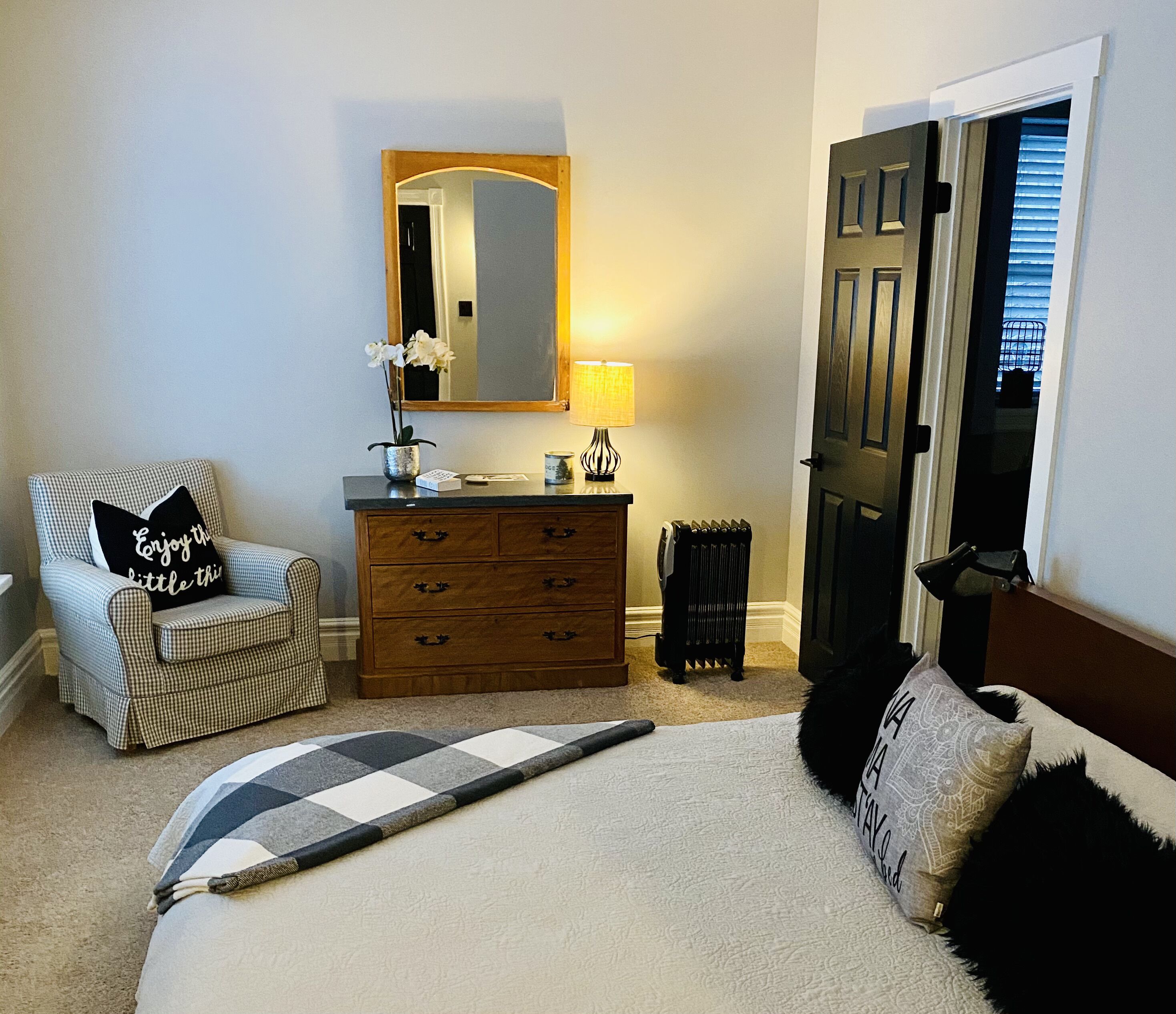 Victoria Street Retreat