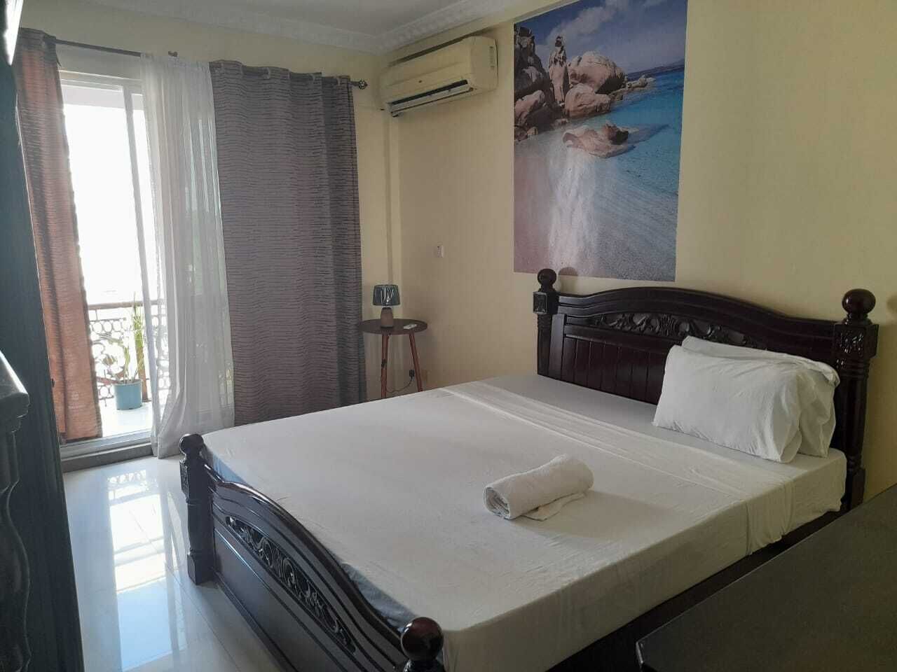 2 bedrooms, desk, iron/ironing board, free WiFi