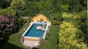 Panoramic Double Room, Private Bathroom, Garden View | Outdoor pool | Outdoor pool, a heated pool, pool loungers - Le Rez de Jardin Albi (Albi)