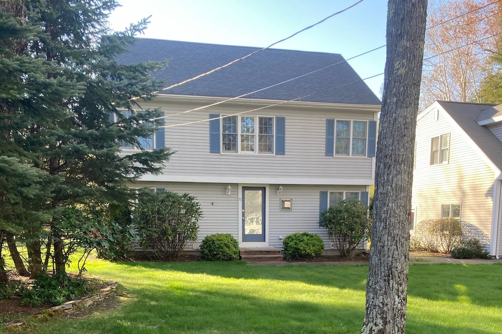 Lakefront Home for Rent