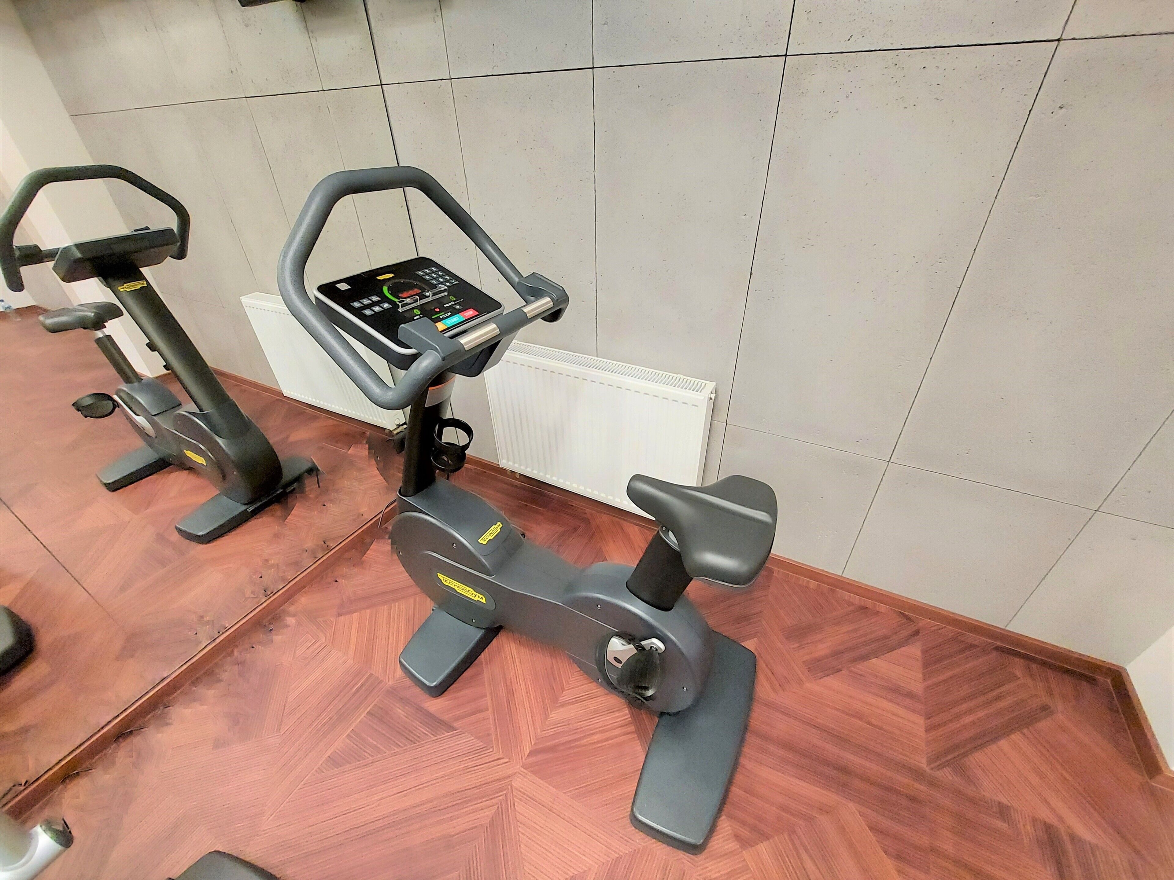 健身房