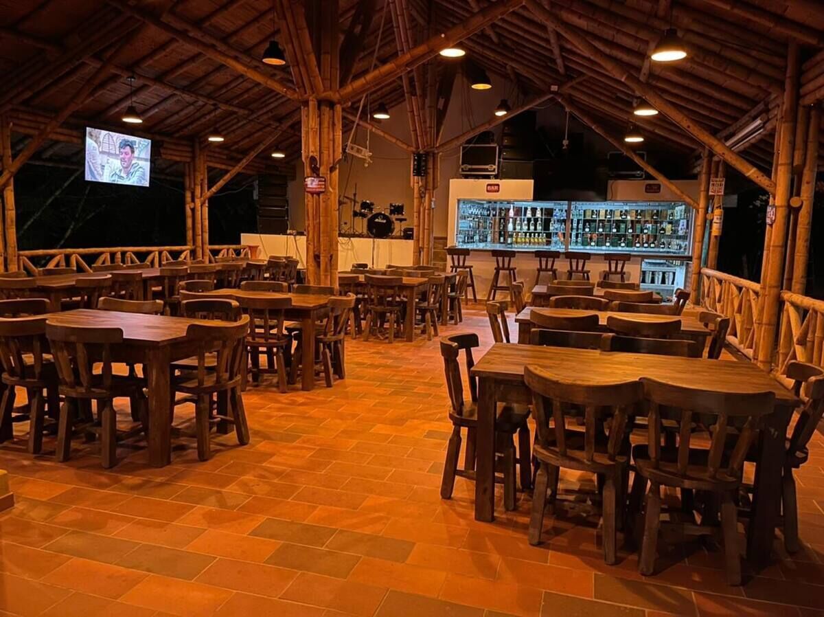 屋外ダイニングエリア