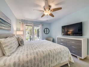 3 bedrooms, iron/ironing board, Internet, bed sheets