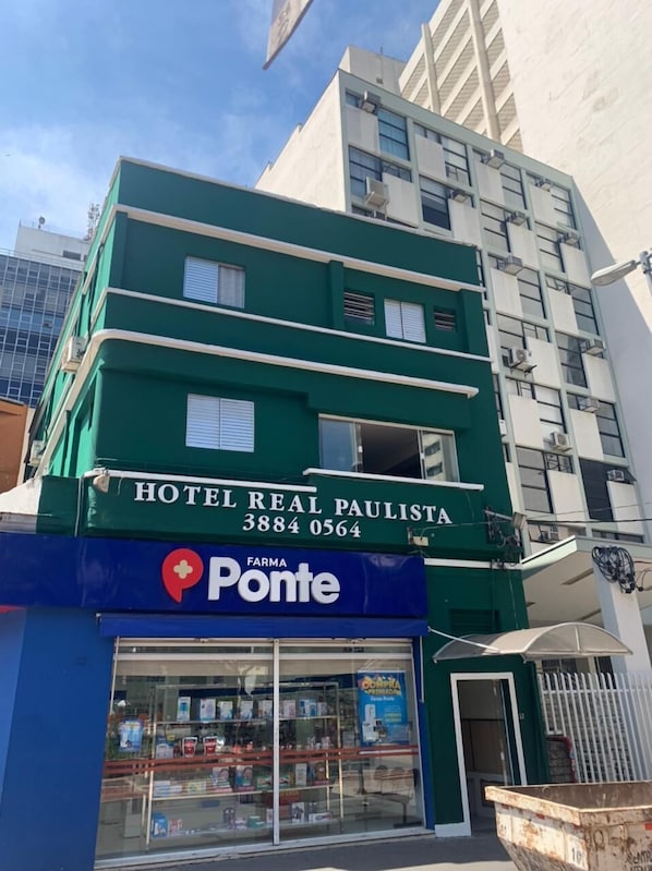 Exterior - (Sao Paulo)