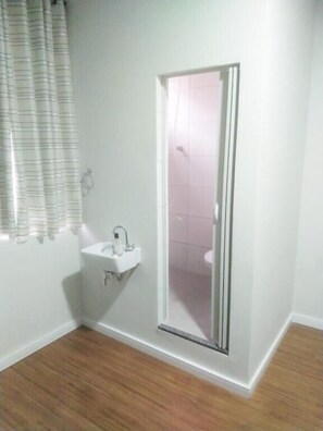 Bathroom - (Sao Paulo)