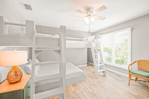 3 bedrooms, iron/ironing board, free WiFi, bed sheets