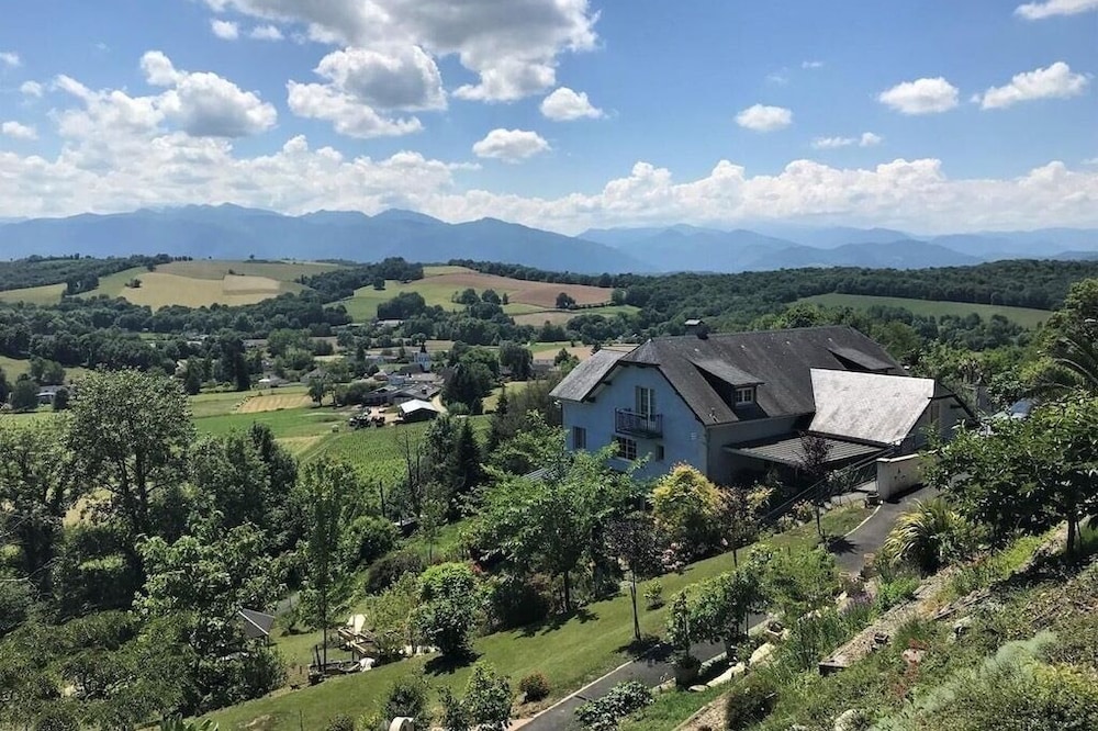 Gîte Le Cocoon de la Maison Bleue D'estialescq