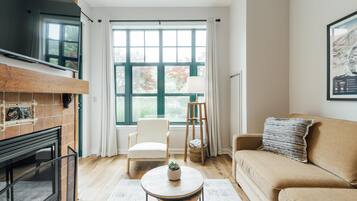 Smart TV, fireplace, foosball