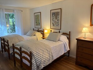 3 habitaciones, tabla de planchar con plancha y wifi gratis