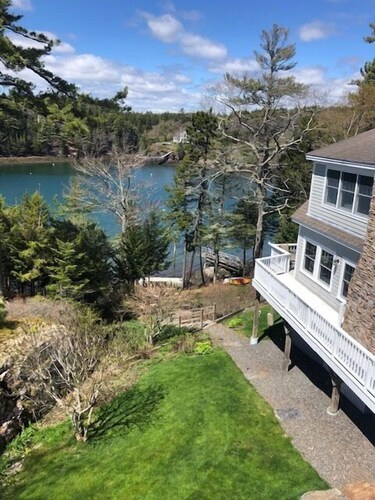 Puffin Perch - Waterfront Apartment on Linekin Bay - Fire Pit & Dock Access