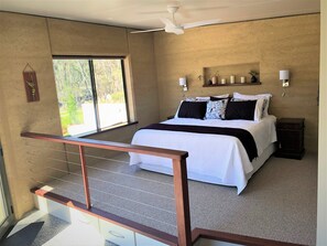 1 dormitorio y ropa de cama