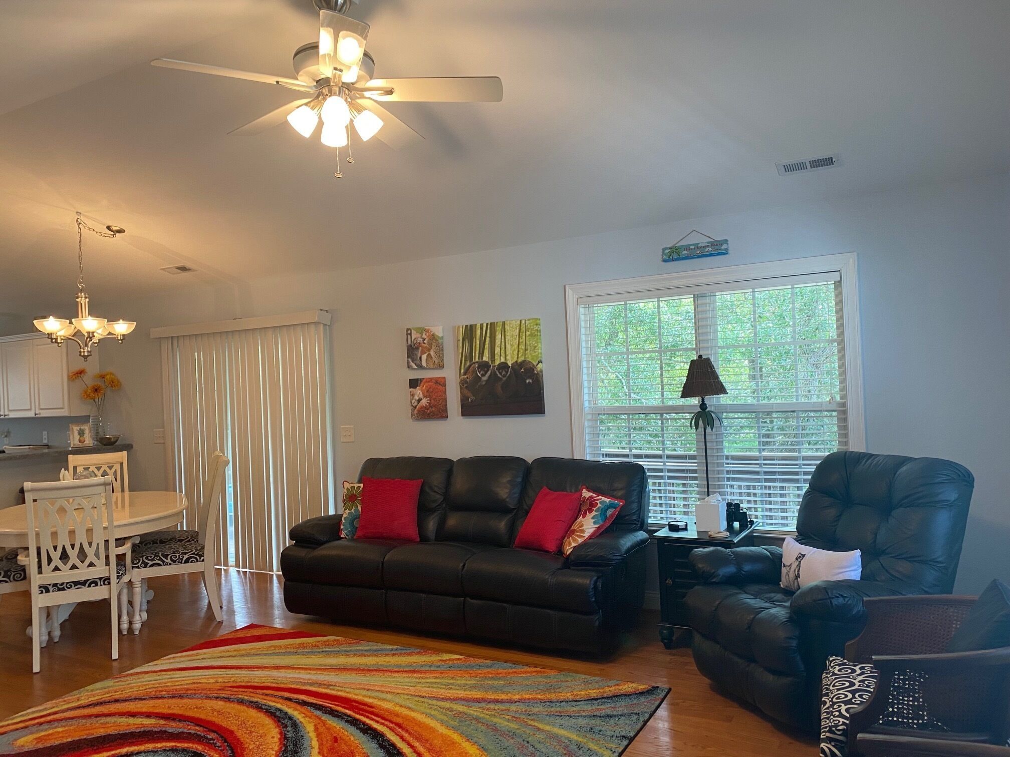 The Lazy Lemur Retreat - Entire house at the beach - West Oak Island