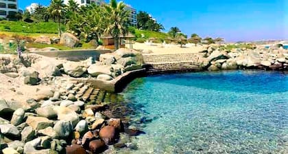 â
Puerto Velero Primer Piso Primera LĂnea al lado de la Playa! â
8pax