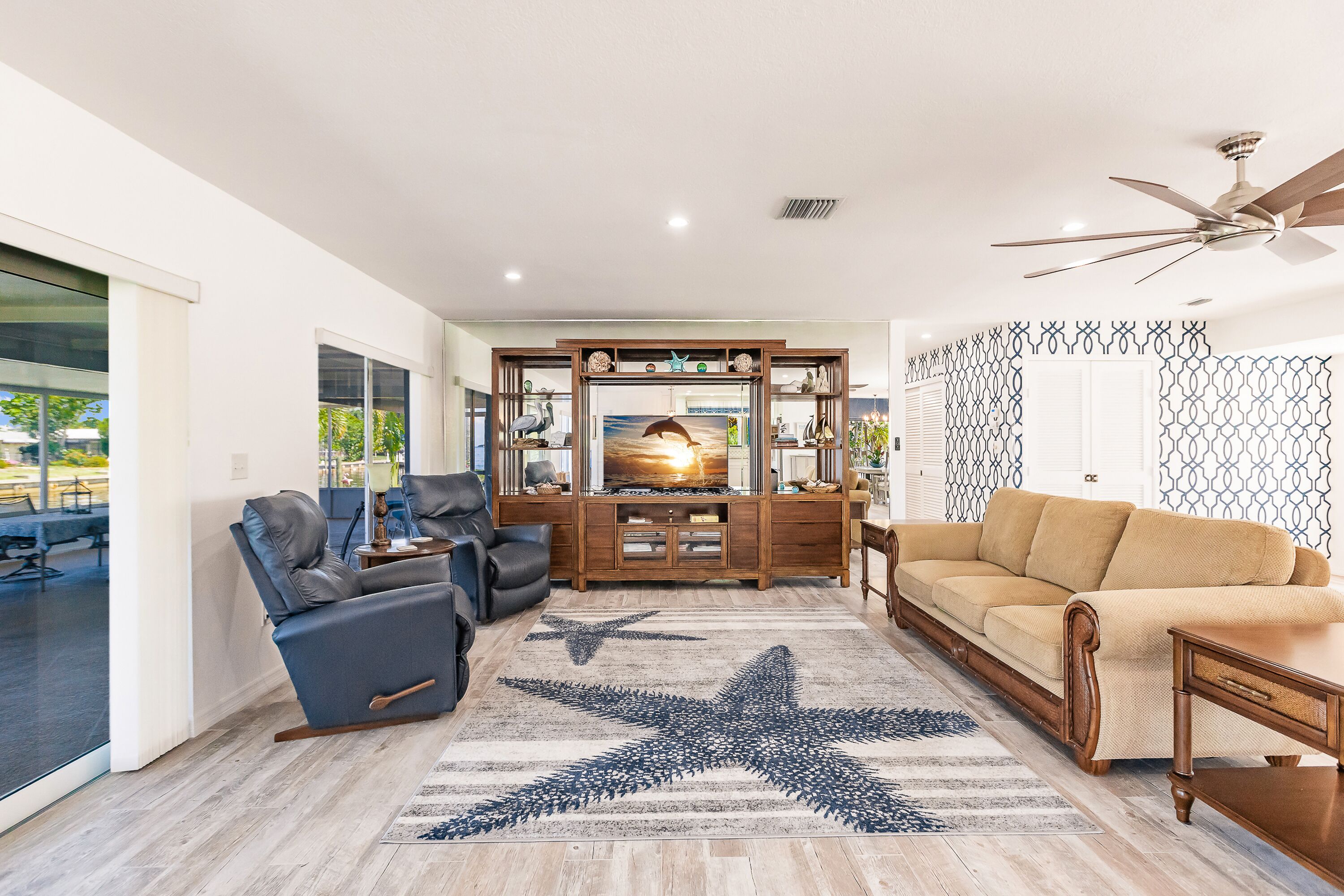 WATERFRONT GULF ACCESS 3/2 NEWLY REMODELED 