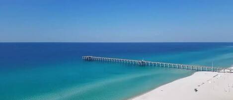Aan het strand, ligstoelen aan het strand