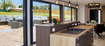 Villa Cosy, Pool, Spa, Relaxation Area (Sauna & Hammam) 8 km from the beaches!