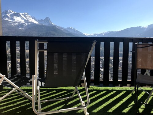 Appartement Mezzanine avec Vue Exceptionnelle