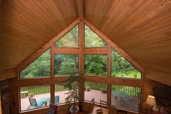 Imagine waking up to this expansive view of Rich Mtn. from the loft bedroom.