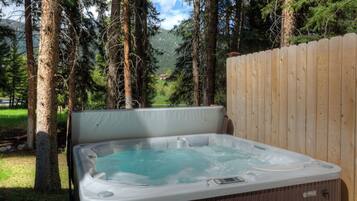Outdoor spabad