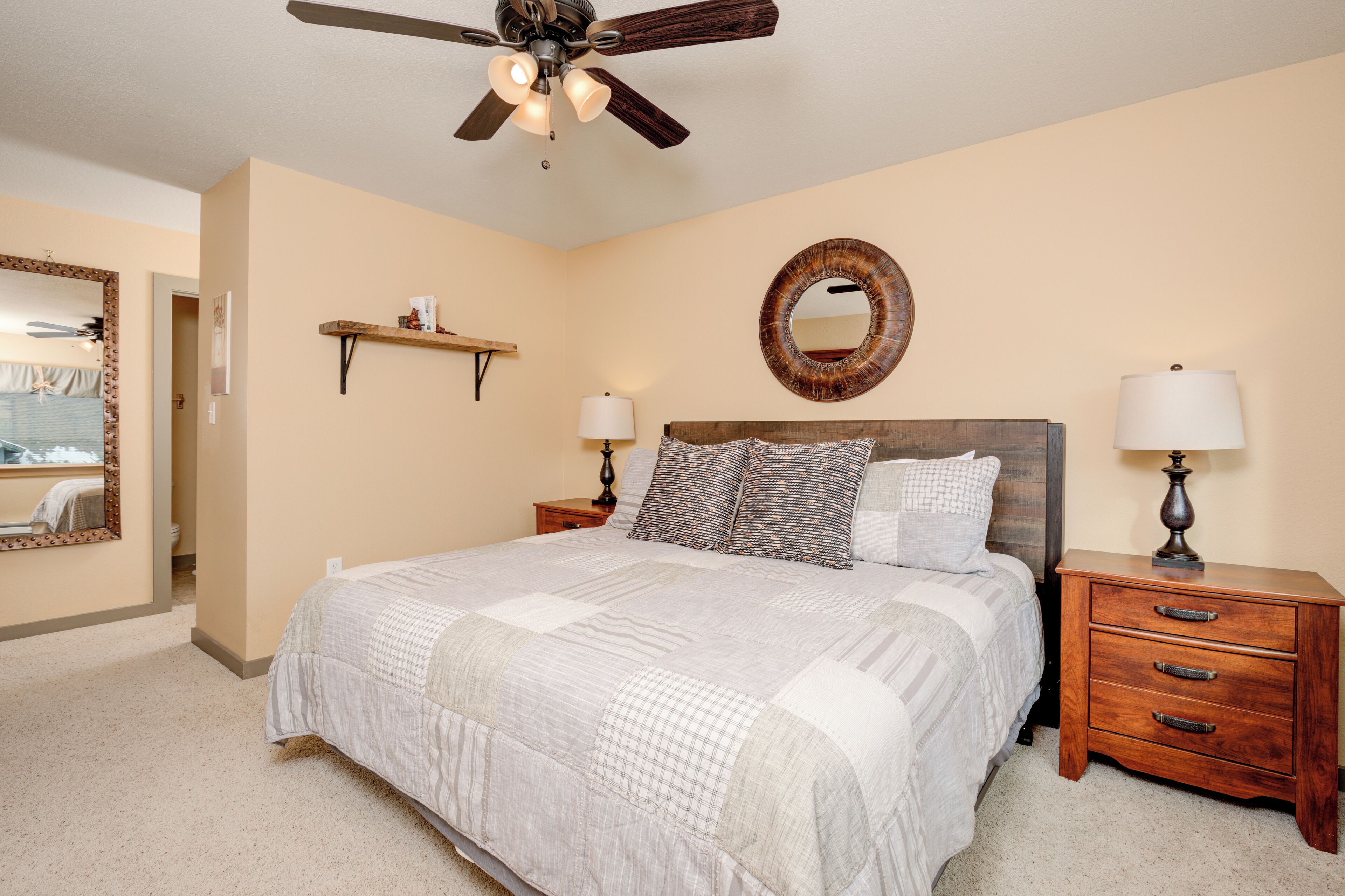 3 bedrooms, iron/ironing board, free WiFi, bed sheets