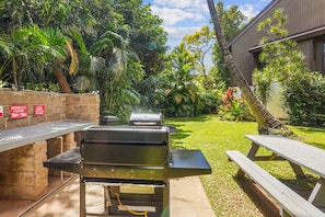 Terrace/patio - LOW Dec.rates Close to beach- A/C in all rooms. (Kihei)