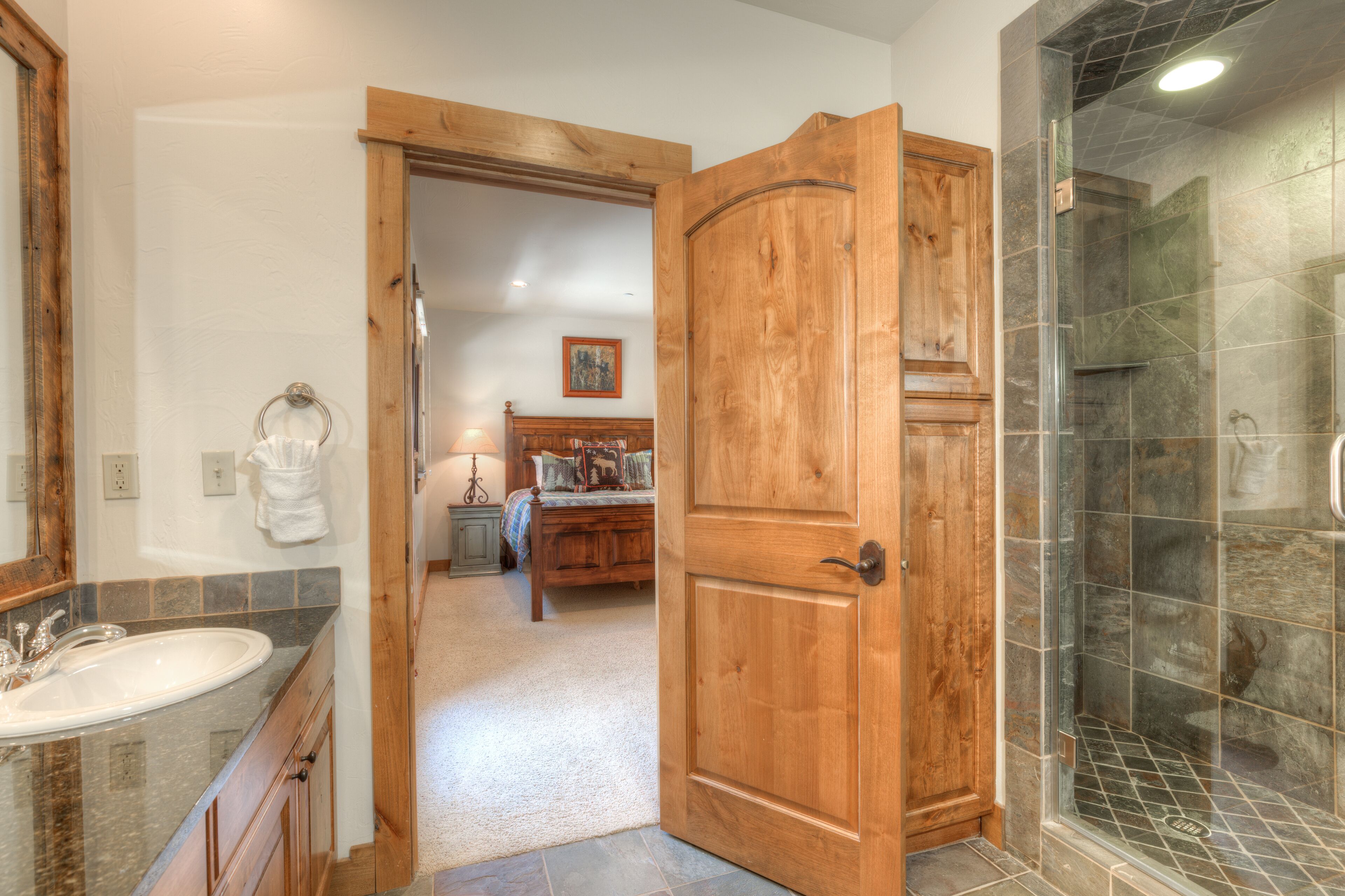 Combined shower/bathtub, hair dryer, towels, soap