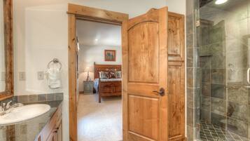 Combined shower/bathtub, hair dryer, towels, soap
