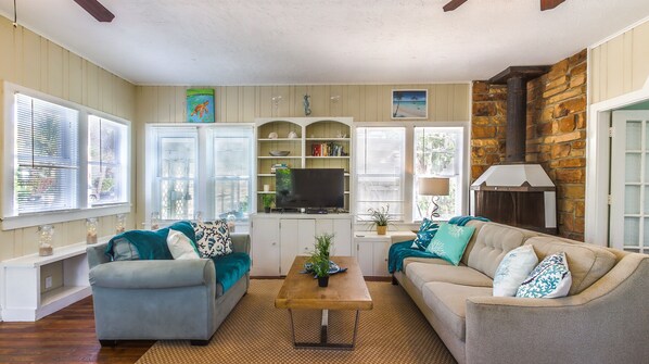 Smart TV, DVD player, books, music library