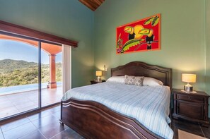 4 bedrooms, free WiFi, bed sheets, wheelchair access
