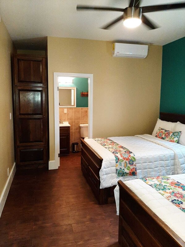 2 室のベッドルーム、WiFi