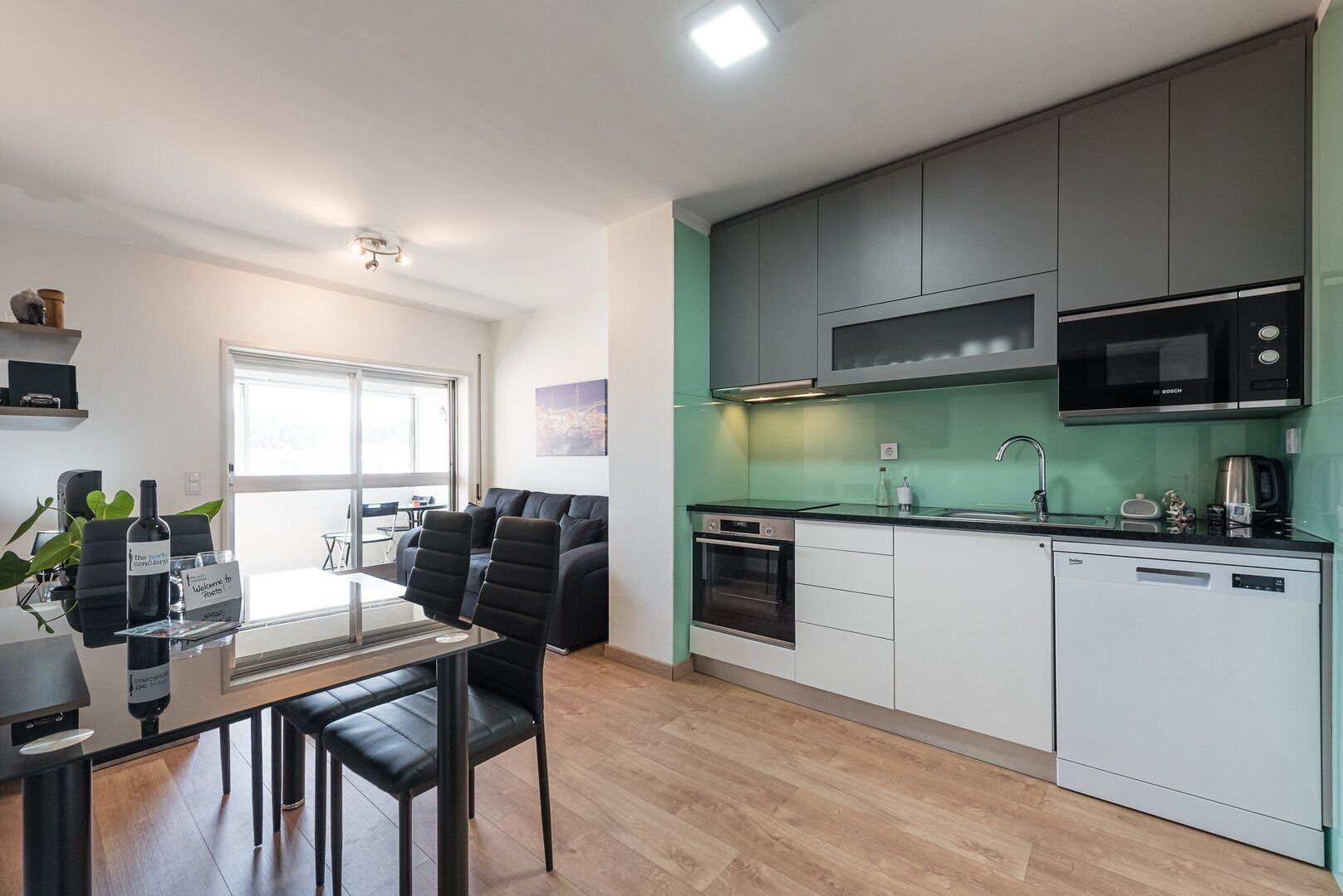 Fridge, microwave, dishwasher, coffee/tea maker